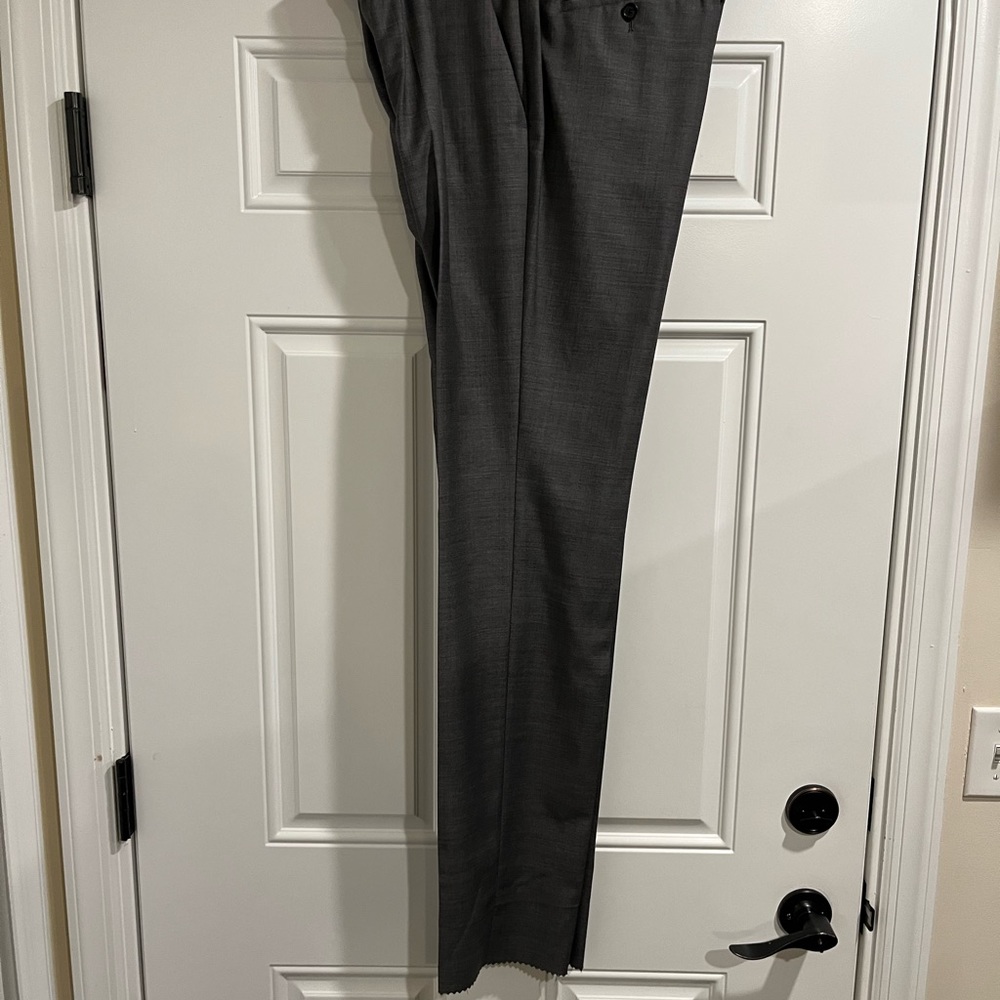 Hugo Boss. Mens side 34R. Grey Unhemmed dress pants